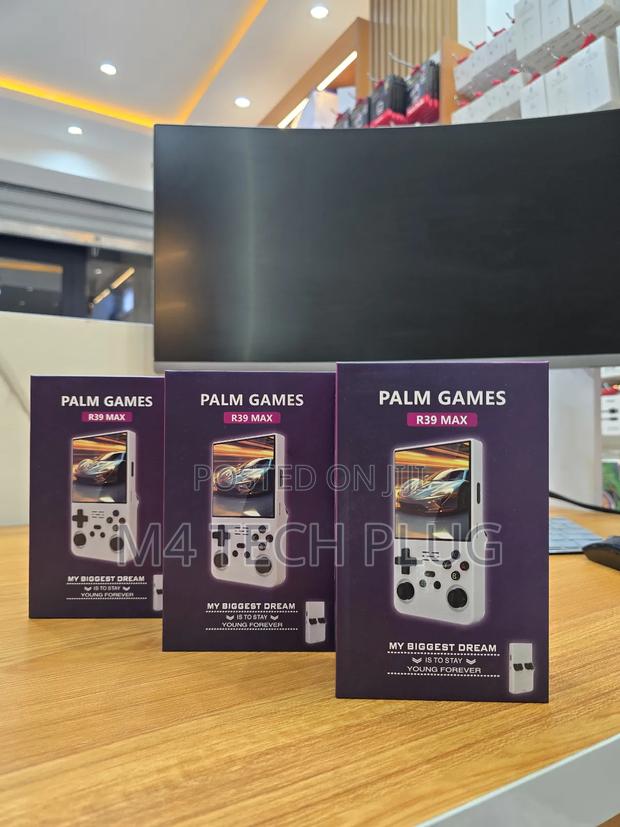 R39 Max Handheld Console · Photo 2