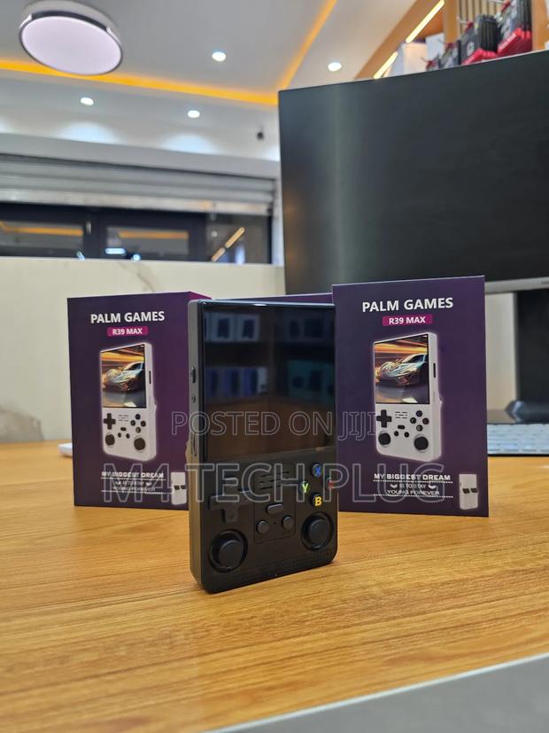 R39 Max Handheld Console · Photo 4