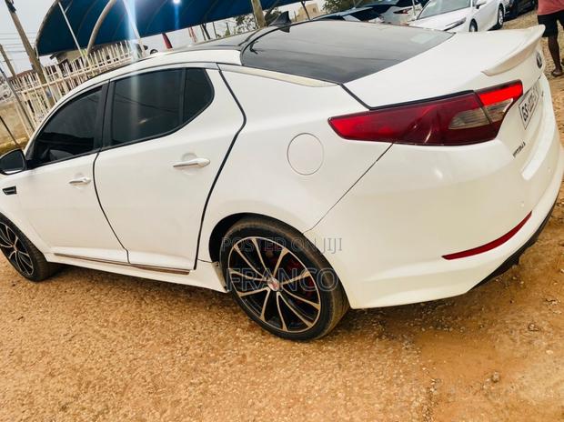 Kia Optima SX Turbo 4dr Sedan (2.0L 4cyl Turbo 6A) 2014 White