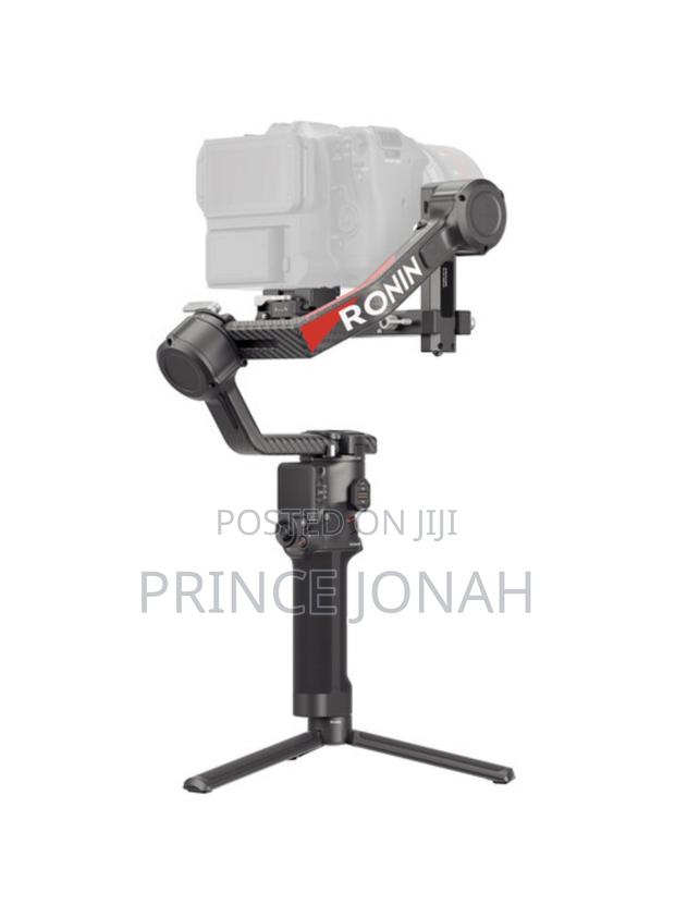 Rent or Hire Dji Rs4 Pro Combo Gimbal in Accra Ghana · Photo 4