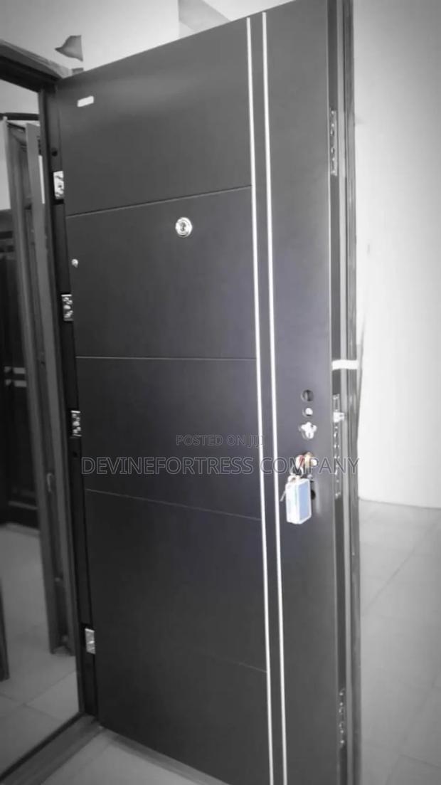 High Quality Sed Original Black Security Doors Single// Df photo 2