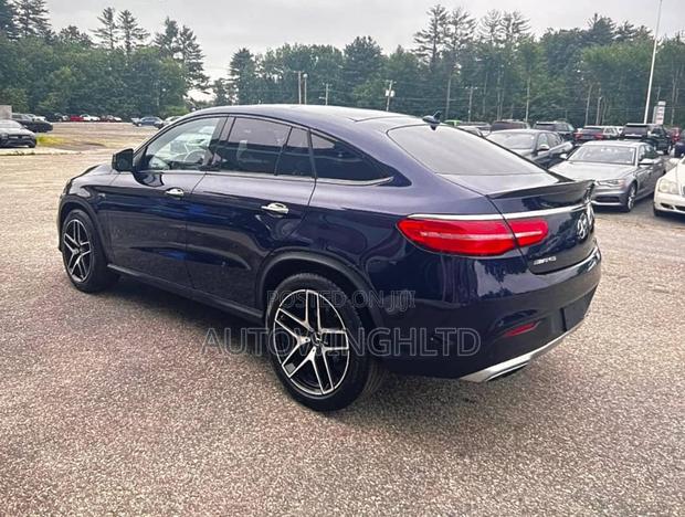 Mercedes-Benz GLE43 3.0 AWD 2017 Blue