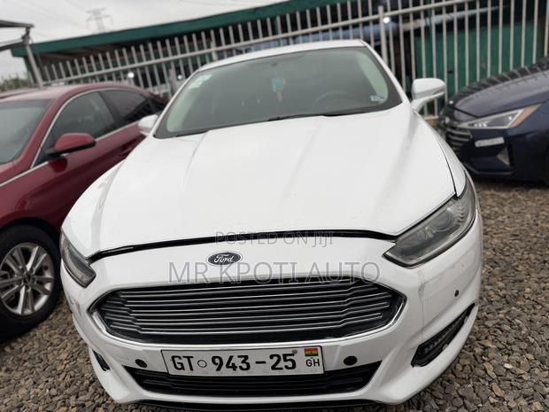 Ford Fusion 2014 White