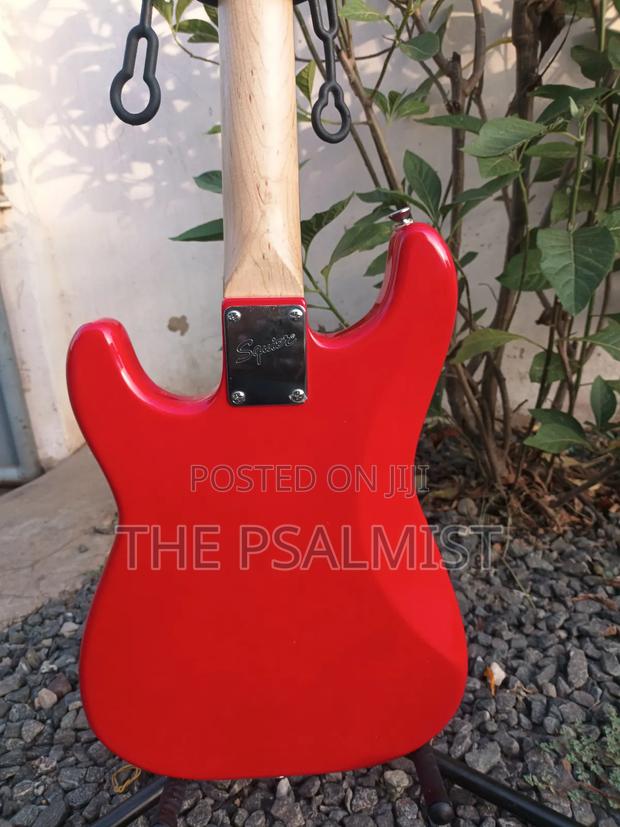 Fender Squier Mini With An Original Padded Bag photo 6