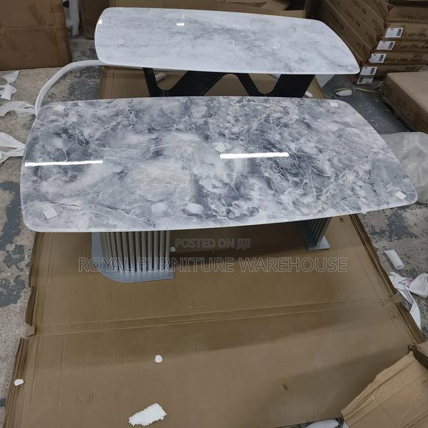 Nice Design Centre Table