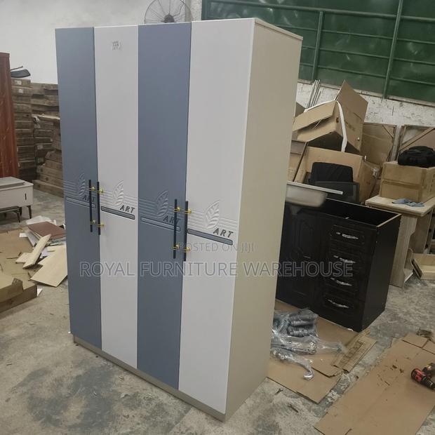 Heavy Type Foreign Wardrobe photo 2