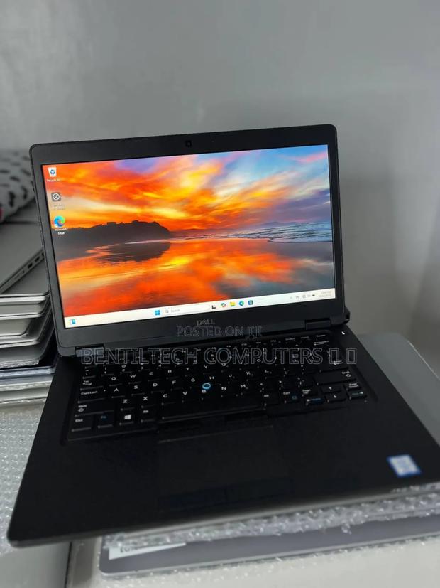 Laptop Dell Latitude 5490 8GB Intel Core I5 SSD 256GB