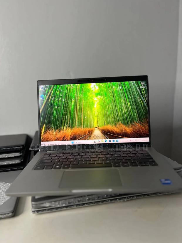 Laptop Dell Latitude 5510 32GB Intel Core I7 SSD 256GB photo 2