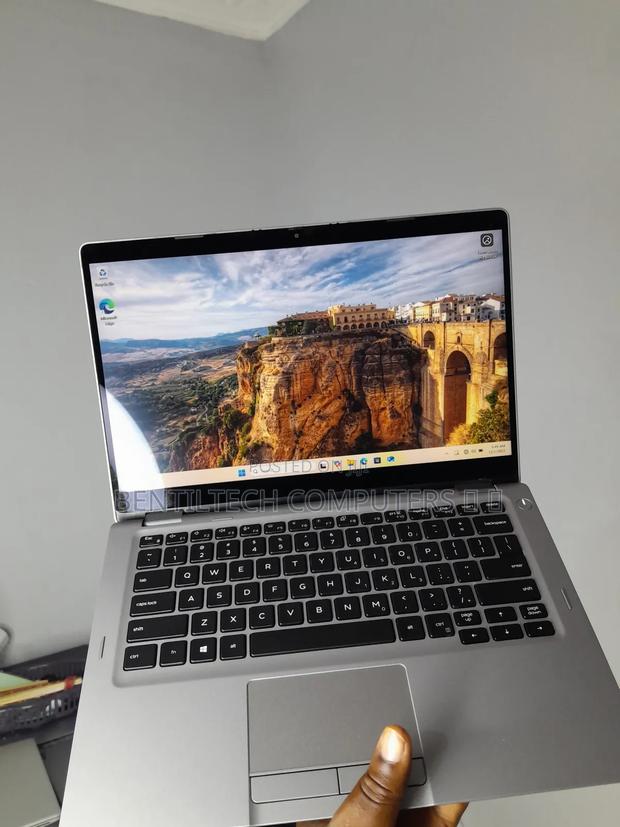 Laptop Dell Latitude 5310 16GB Intel Core I7 SSD 128GB photo 3