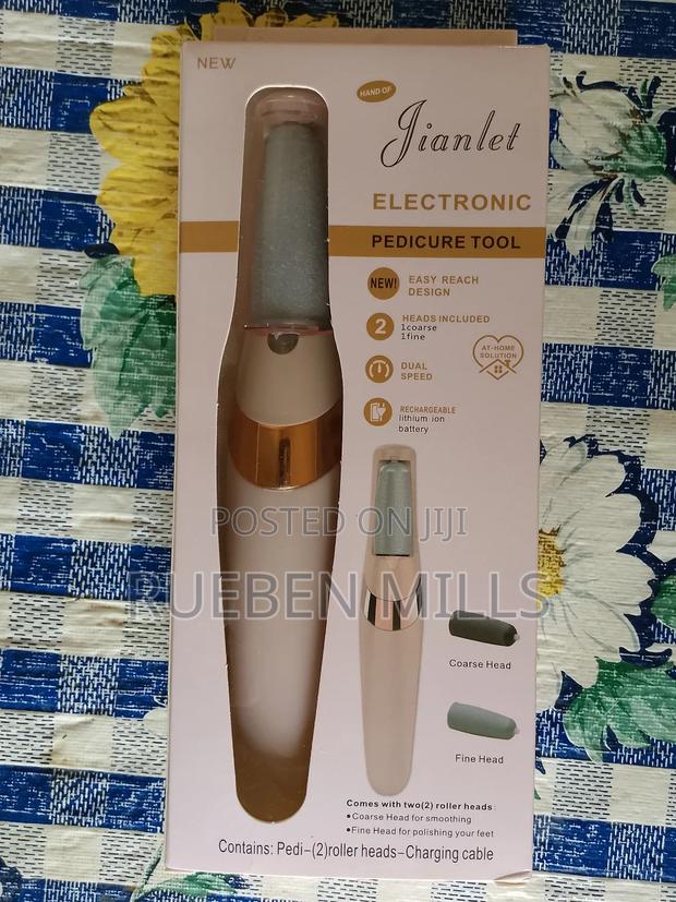 Electric Callus Remover Rechargeable Foot Scrubber photo 2