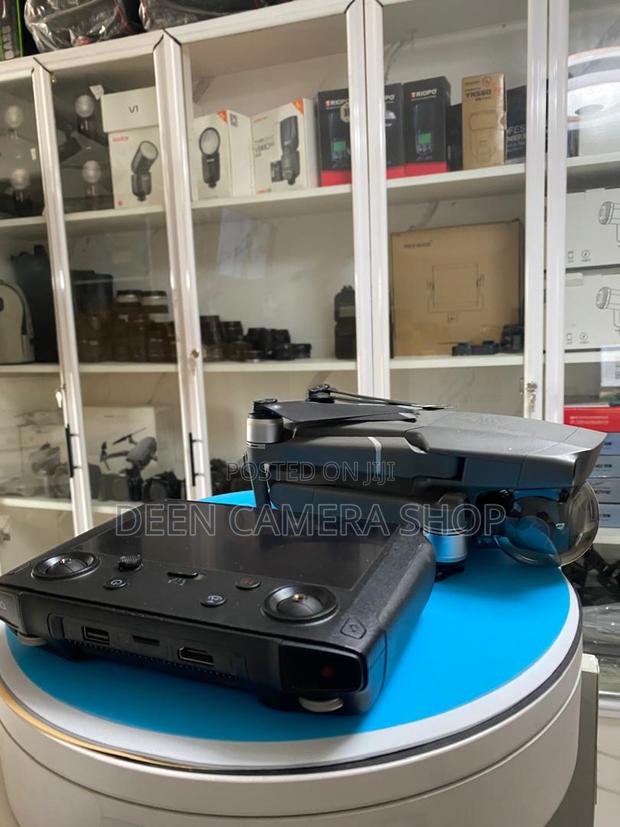 Dji Mavic 2 Pro Drone + Smart Controller · Photo 4