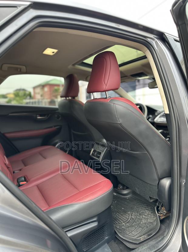 Lexus NX 2021 Silver