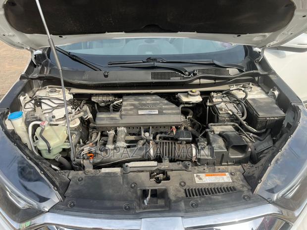 Honda CR-V 2019 White