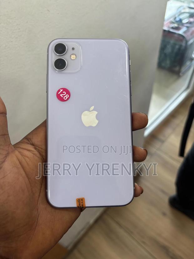 Apple iPhone 11 128 GB Purple photo 3