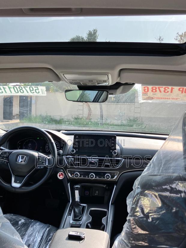 Honda Accord Touring 2.0T 2020 Black