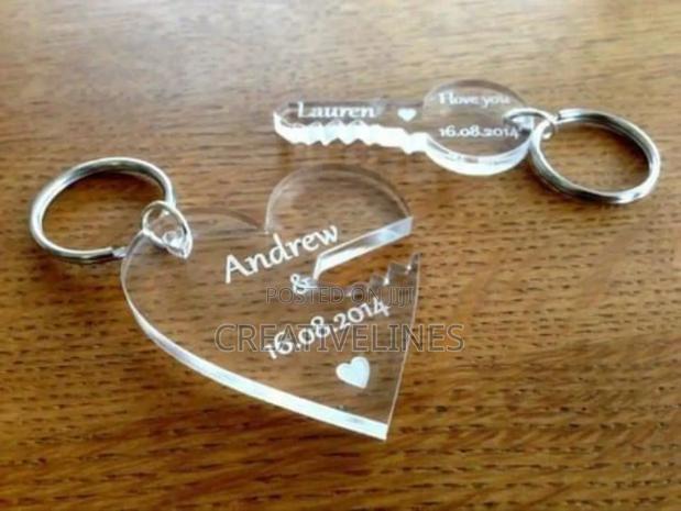 Personalised Crystal Keychain · Photo 4