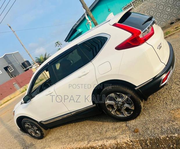 Honda CR-V 2019 White
