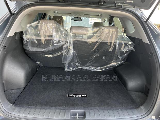 Hyundai Tucson SEL 2021 Gray