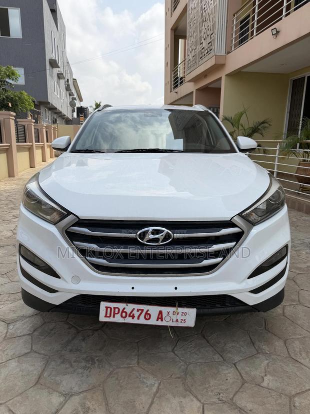 Hyundai Tucson SE FWD 2017 White