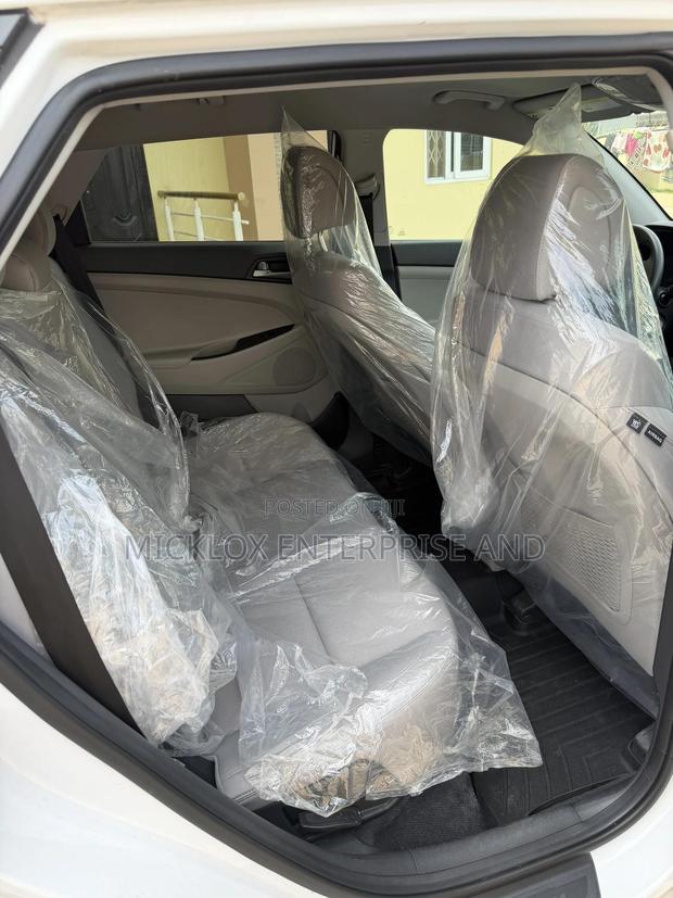 Hyundai Tucson SE FWD 2017 White