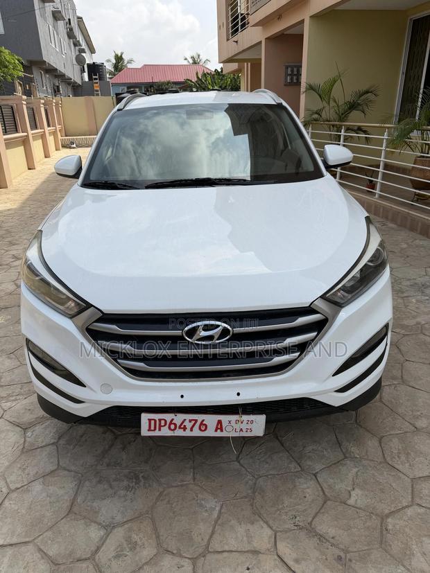 Hyundai Tucson SE FWD 2017 White