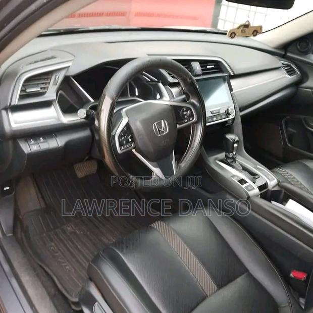 Honda Civic EX 4dr Sedan (1.5L 4cyl) 2016 Gray