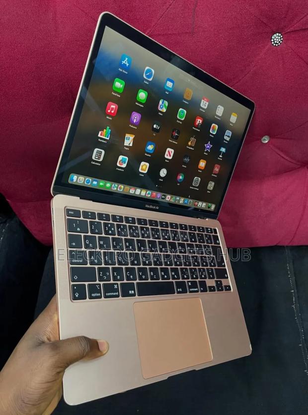 Laptop Apple MacBook Air 2020 16GB Intel Core I5 SSD 512GB photo 2