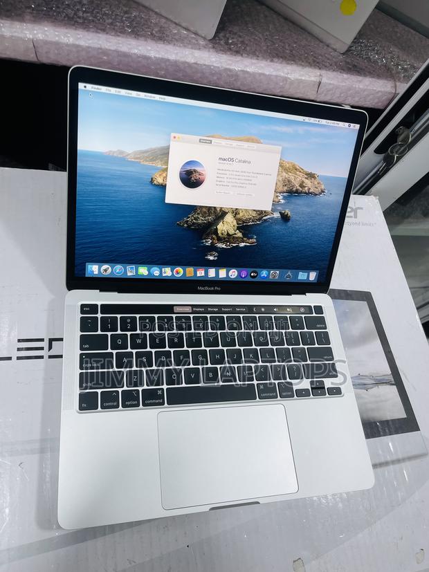 Laptop Apple MacBook Pro 2020 16GB Intel Core I5 SSD 512GB photo 4