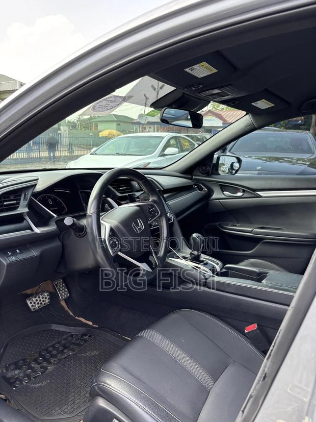 Honda Civic Sport Sedan 2020 Silver photo 3