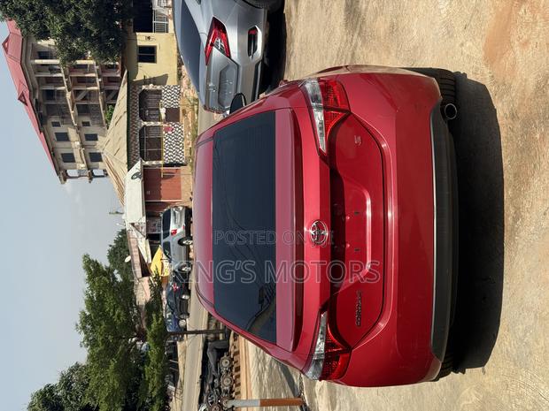 Toyota Corolla 2016 Red