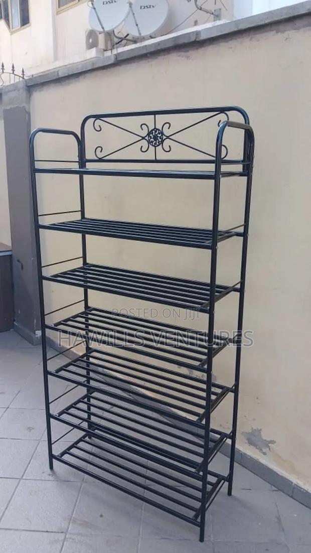 Metal Shoe Rack · Photo 4