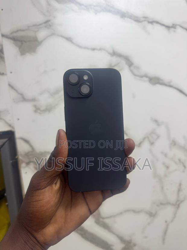 Apple iPhone 15 128 GB Black