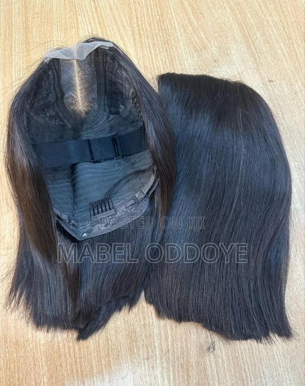 Ladies Wig · Photo 2