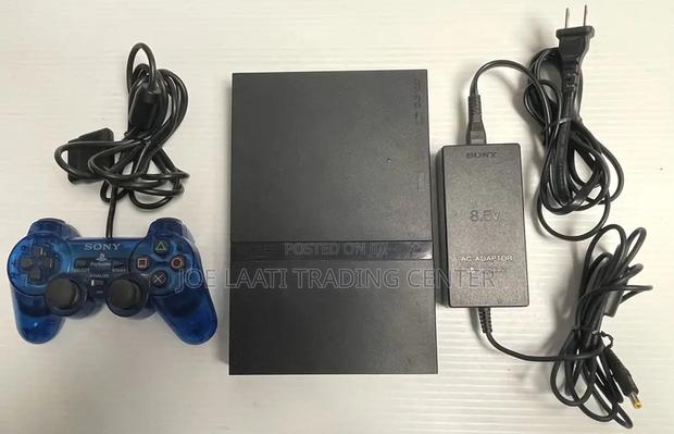 Ps2 Console photo 2