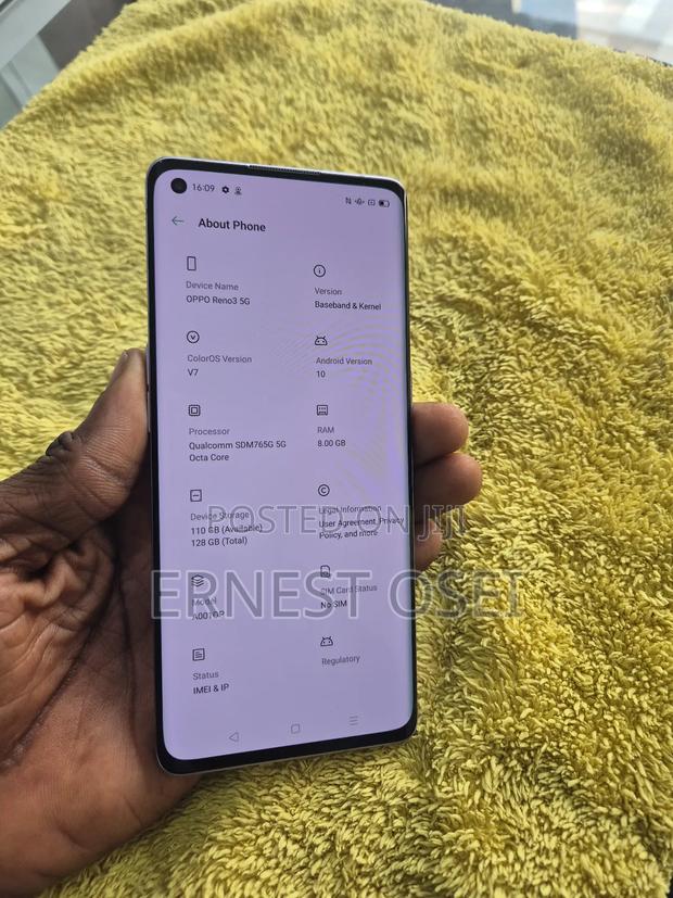 New Oppo Reno 3 128 GB Silver · Photo 3