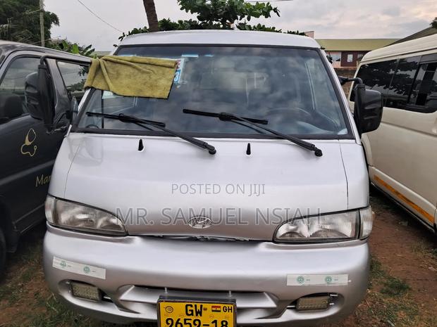 Hyundai H1 2008 Silver