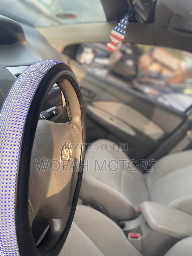 Toyota Belta 2012 Silver