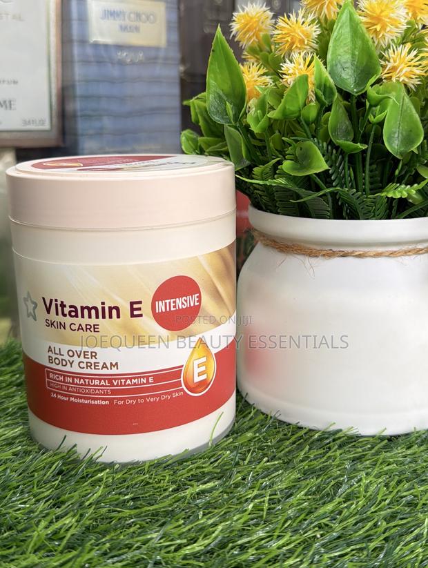 Superdrug Vitamin E Body Cream · Photo 2