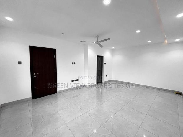 3bdrm Duplex in Adenta for rent photo 7