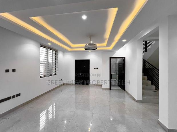 3bdrm Duplex in Adenta for rent photo 16