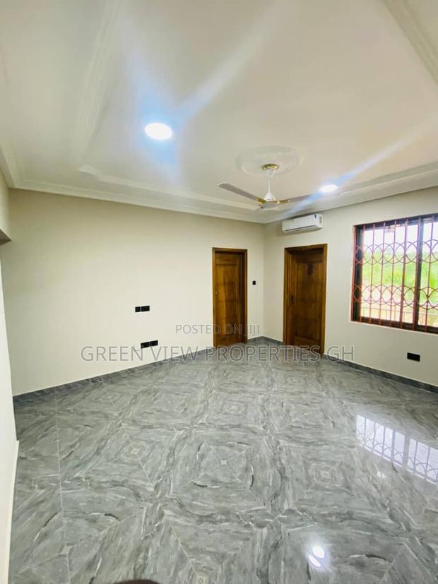 2bdrm Apartment in Ablekuma for rent photo 8