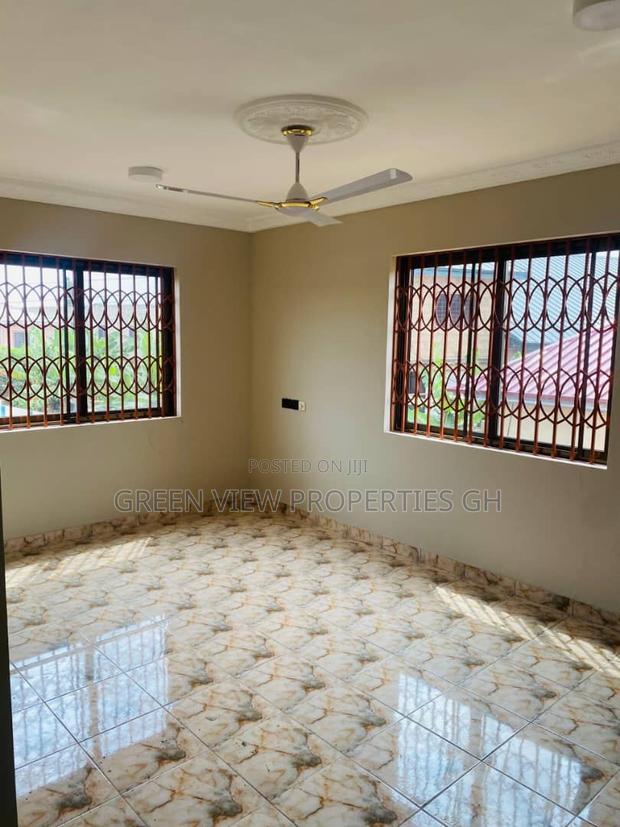 2bdrm Apartment in Ablekuma for rent photo 9