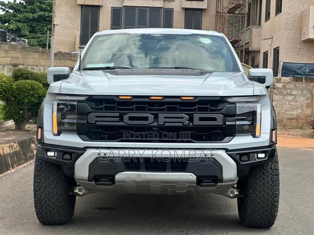 Ford Ranger Raptor 4WD SuperCrew 5' Box 2025 White