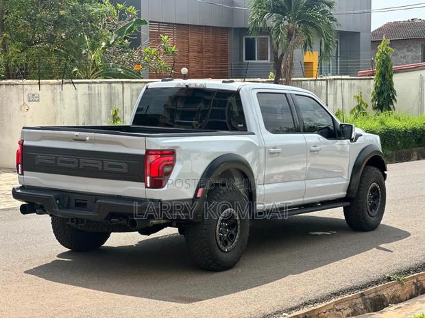 Ford Ranger Raptor 4WD SuperCrew 5' Box 2025 White