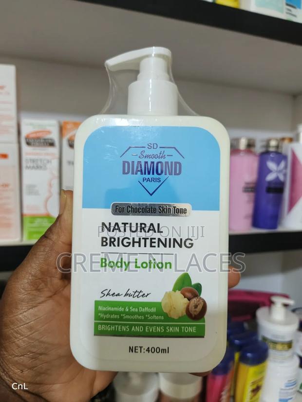 Smooth Diamond Paris Natural Brightening Body Lotion.
