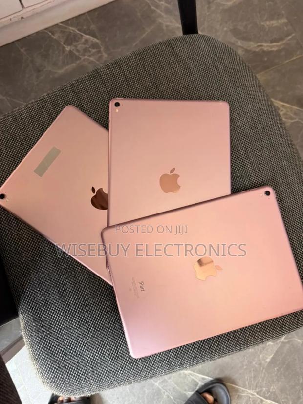 Apple iPad Pro 9.7 (2016) 128 GB Pink