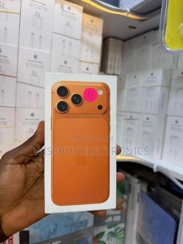 New Apple iPhone 17 Pro Max 256 GB Orange