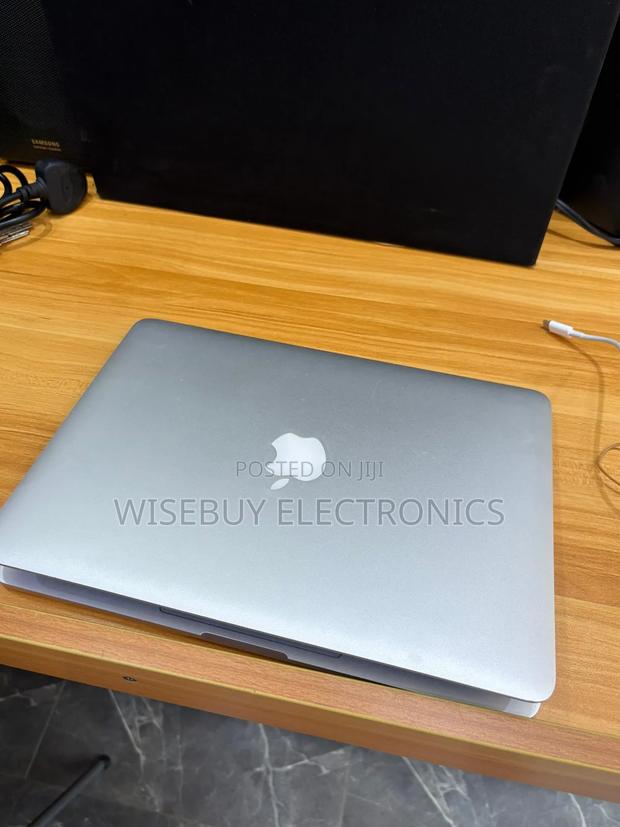 Laptop Apple MacBook Pro 2014 8GB Intel Core i5 SSD 256GB