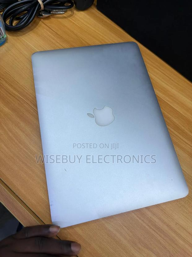Laptop Apple MacBook Pro 2014 8GB Intel Core i5 SSD 256GB photo 3