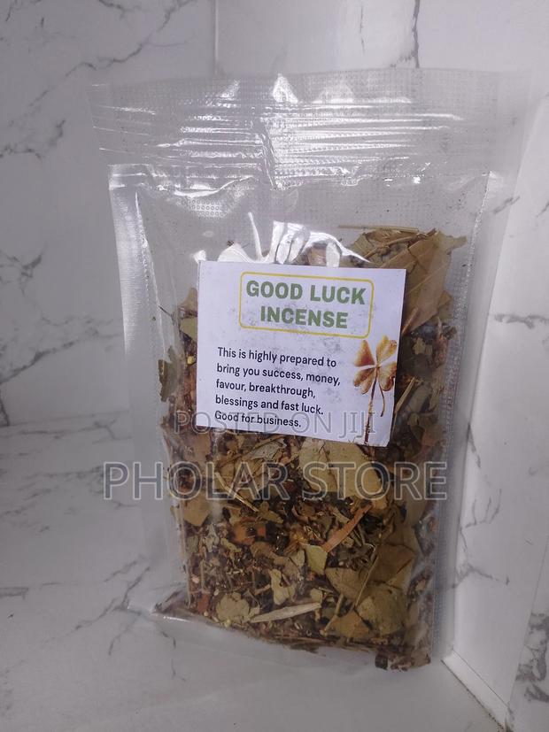 Good Luck Incense Wood for Abundance · Photo 3